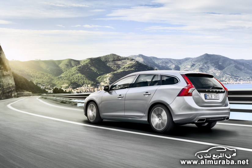 فولفو تقوم بتطوير سياراتها 2014 فاسيليفتيد S60 وV60 وXC60 بإضافة مواصفات جديدة Volvo 4